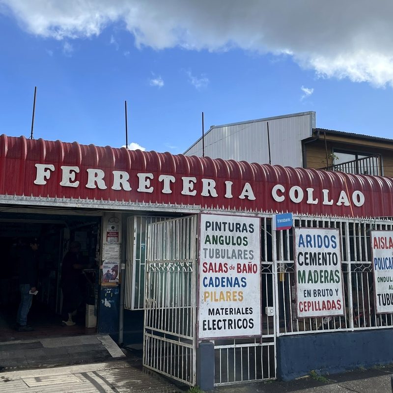 Fachada de Ferretería Collao, sala de ventas en Collao 708, Concepción